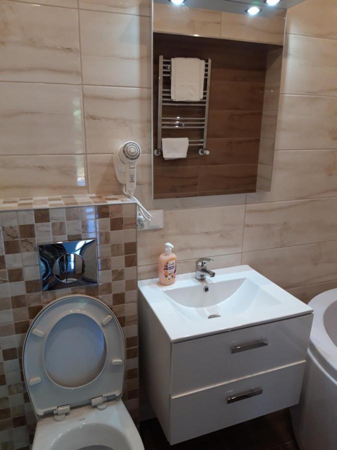 Apartamenty Polna Ostrowiec Świętokrzyski Exterior foto
